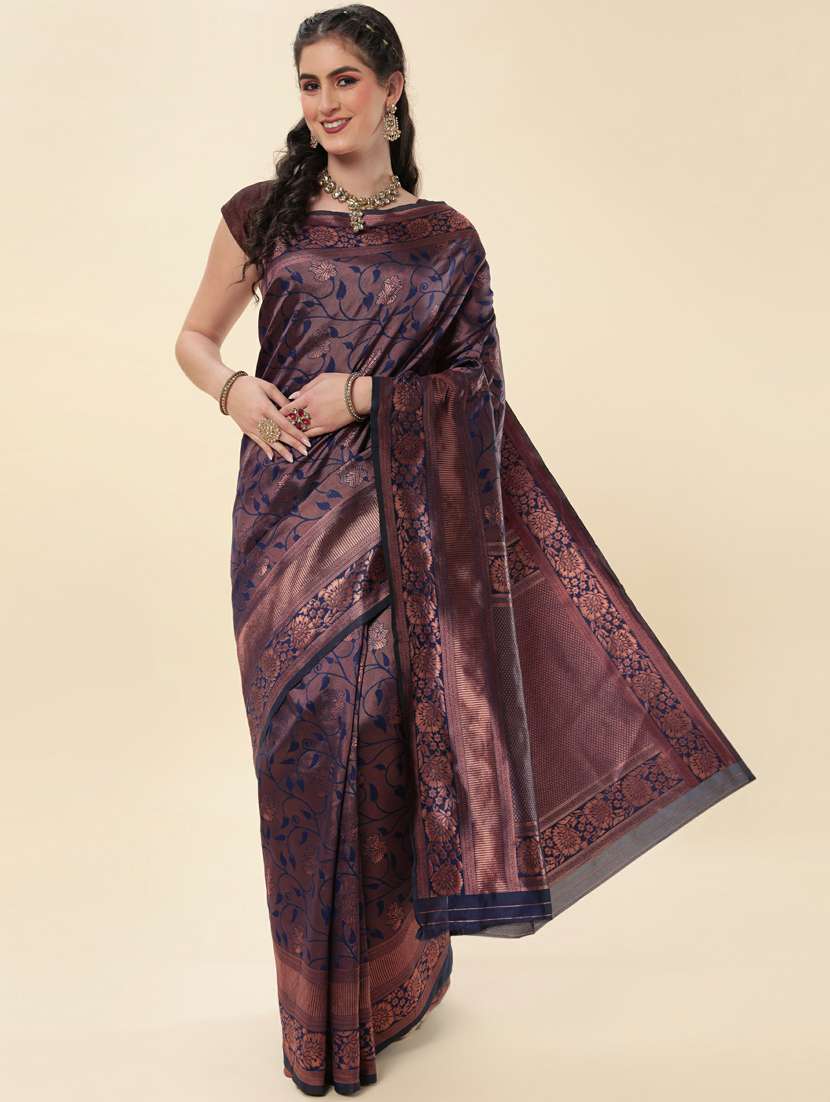 women self design woven saree with blouse - 20125795 - Zoom Image - 0