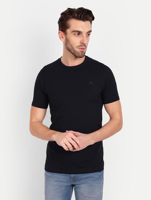 men round neck solids t-shirt - 20131672 - Standard Image - 0