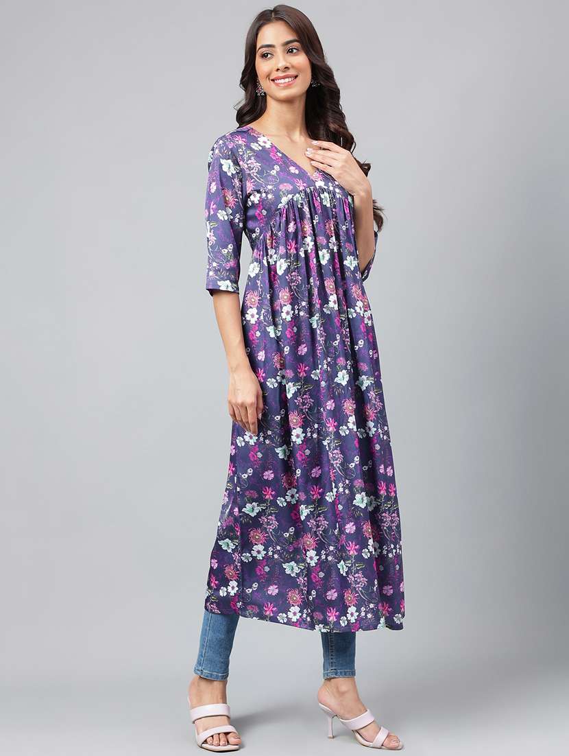 women floral printed satin flared kurta - 20133057 -  Standard Image - 3