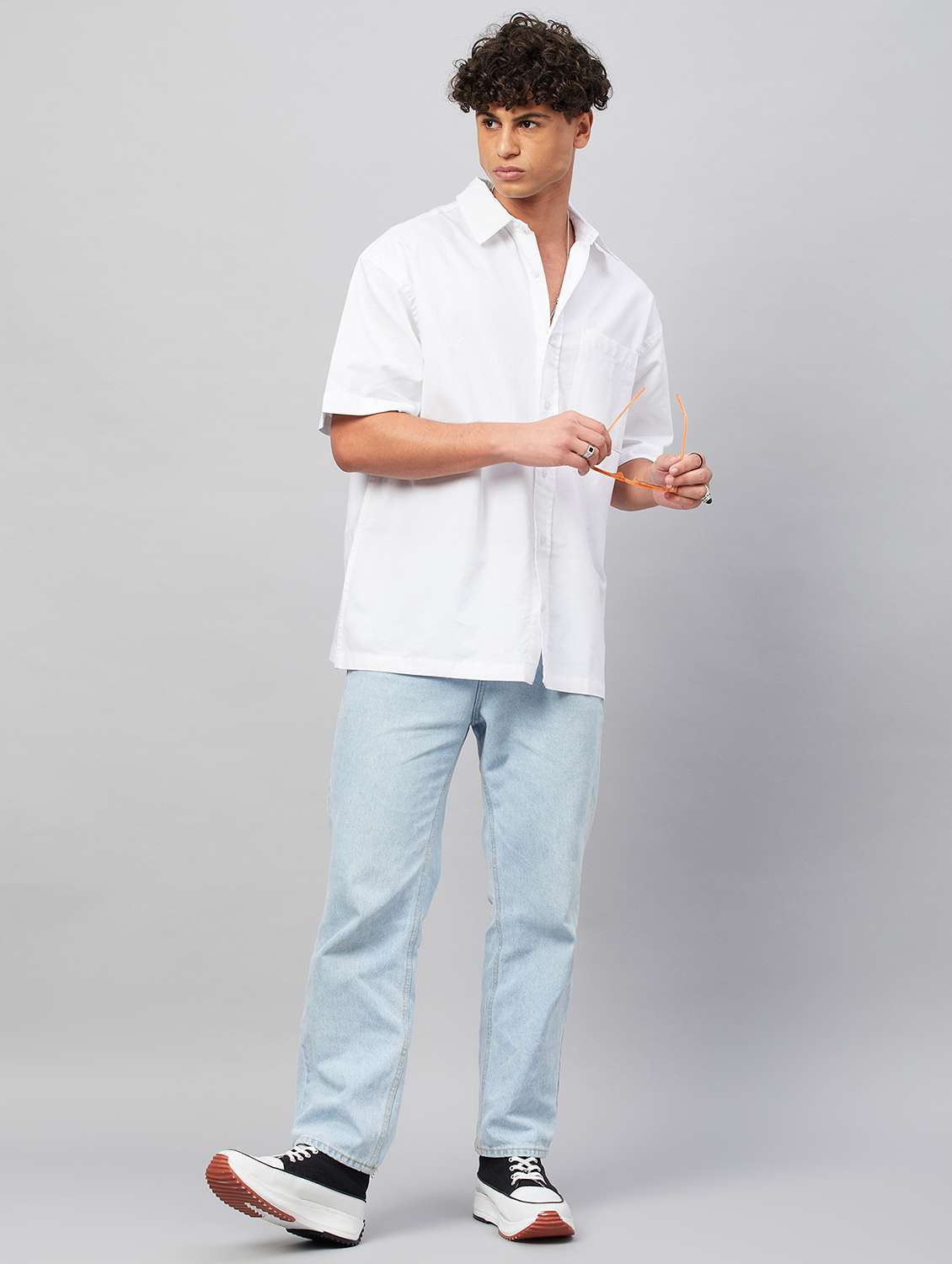 Men White Solids Casual Shirt - 20133172 -  Standard Image - 3