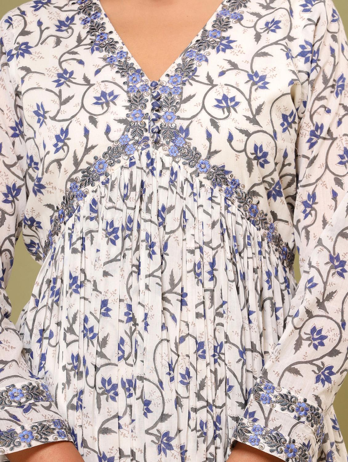 blue embroidered three quarter sleeve suit set - 20133258 - Standard Image - 5