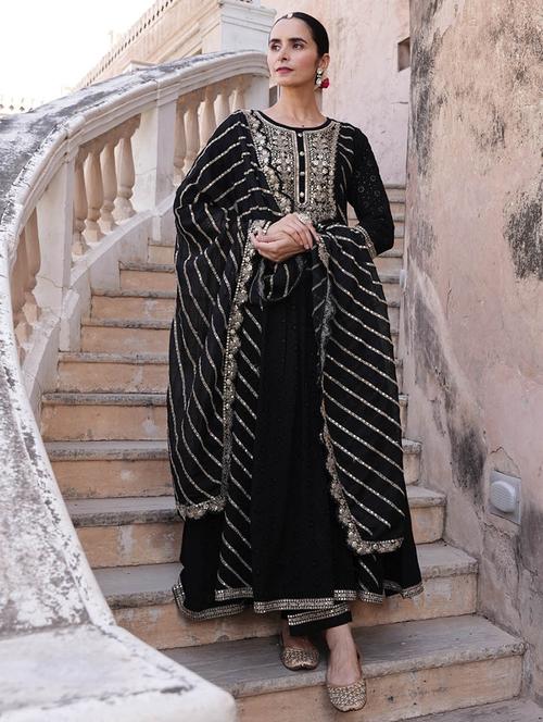 black three quater sleeves embroidered suit set - 20133299 - Standard Image - 0