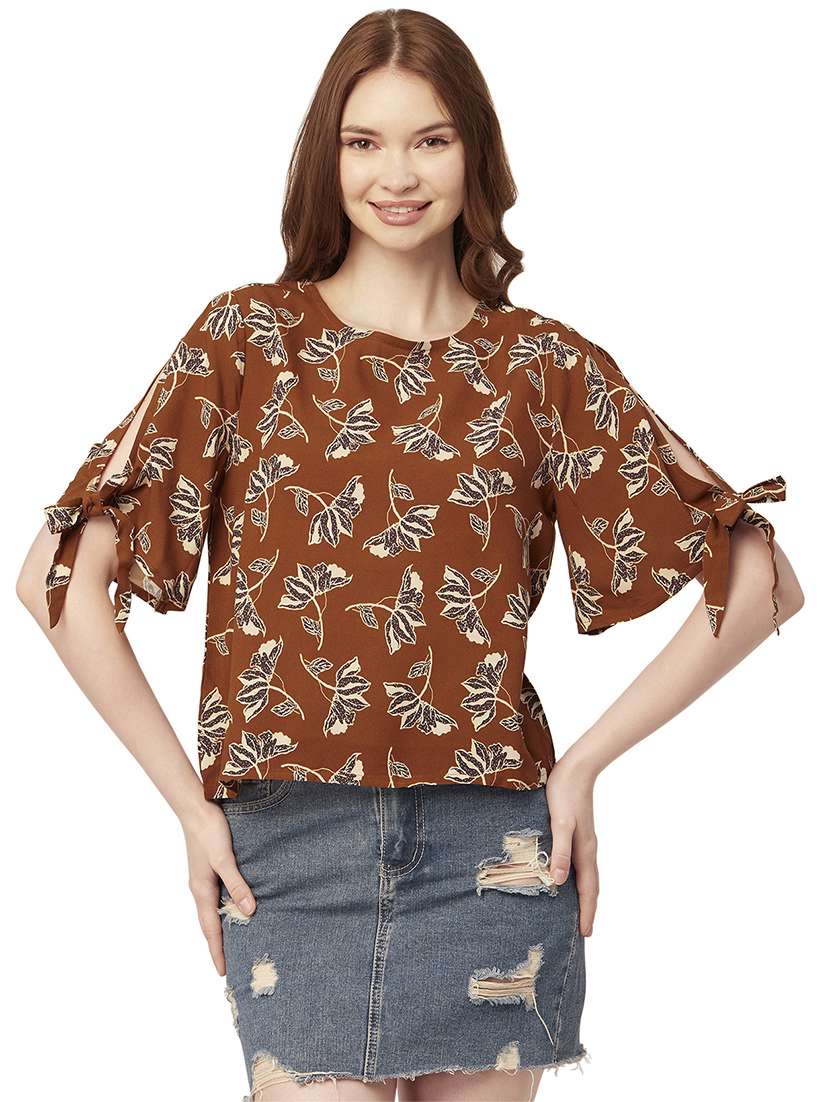 women's straight round neck top