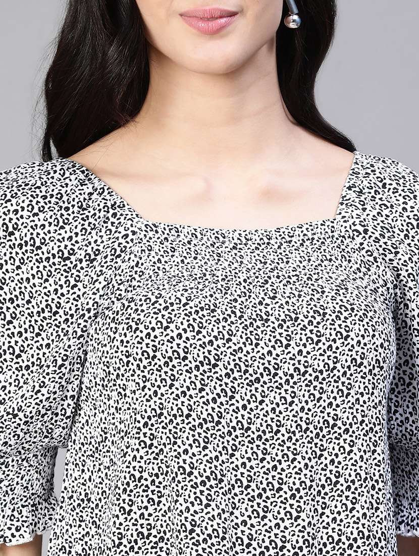 women's straight square neck top - 20149285 - Standard Image - 5