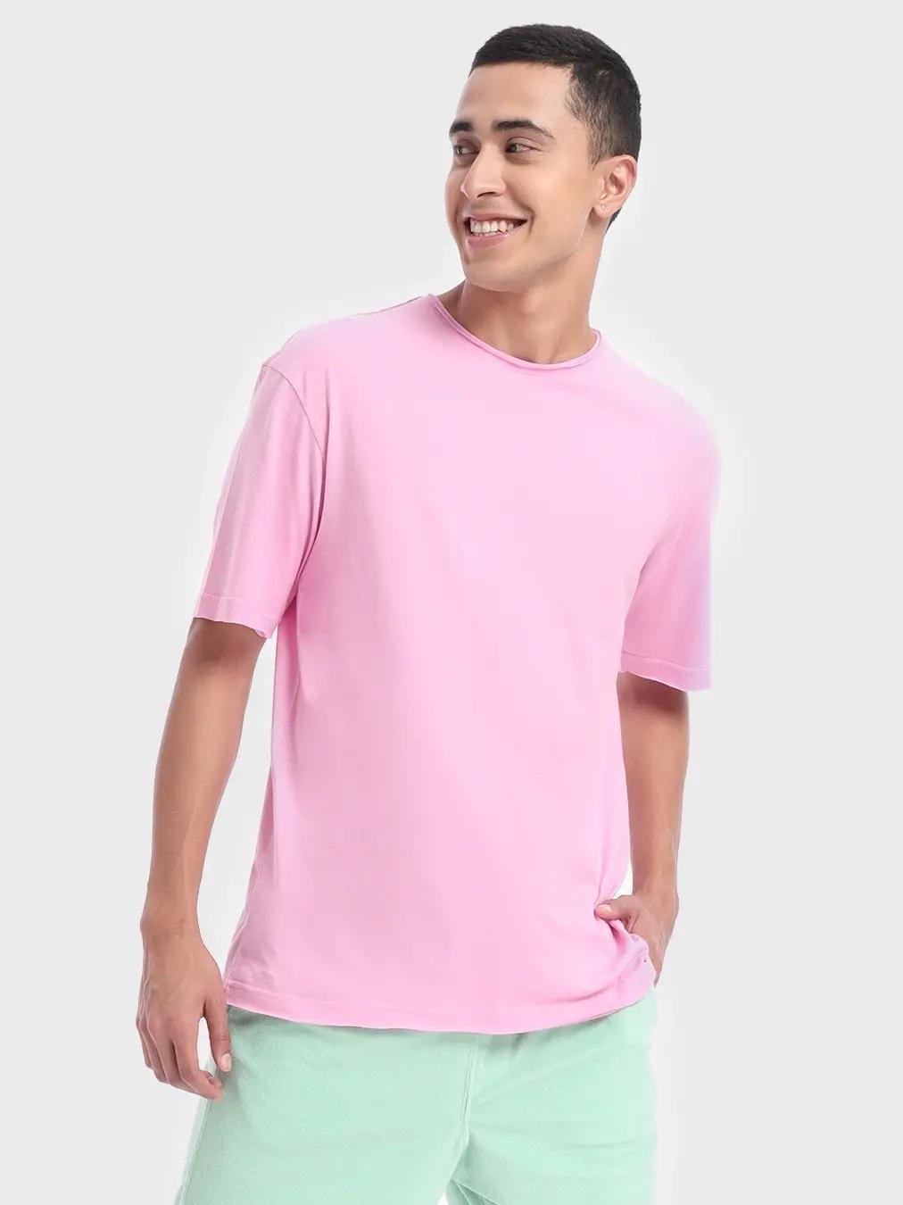 this men's half sleeves t-shirt has - 20152390 - Zoom Image - 0