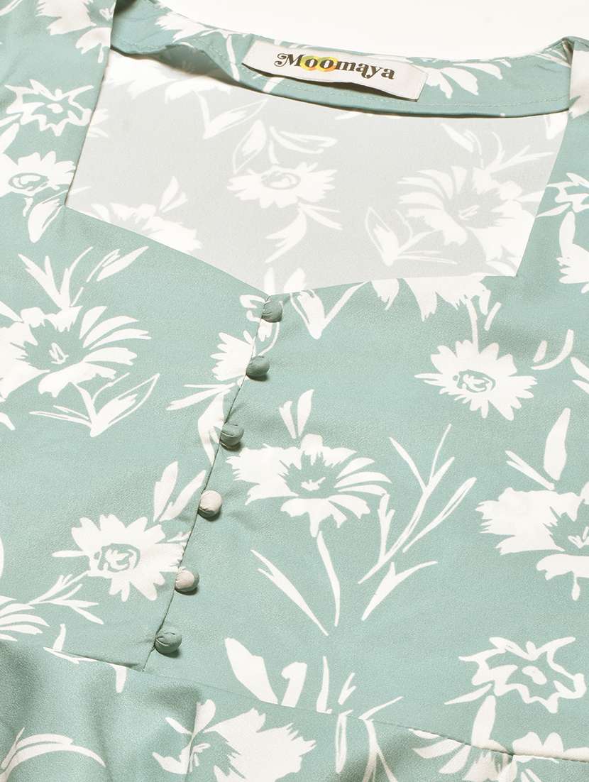 women's crop sweetheart neck top - 20152432 -  Standard Image - 5