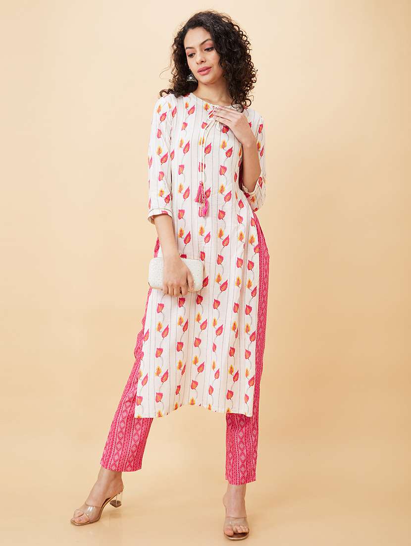 women white kurta pant set - 20158103 -  Standard Image - 3