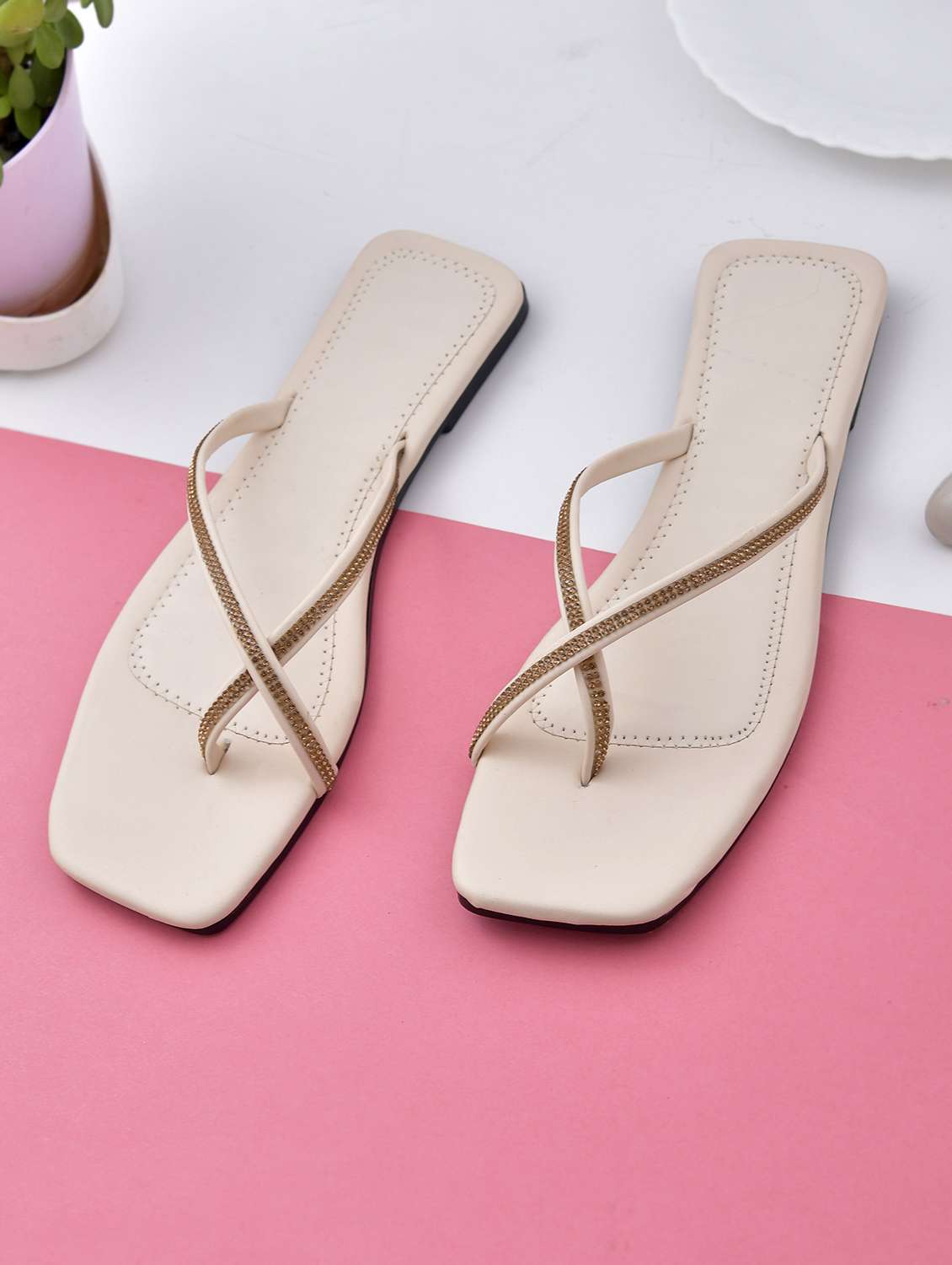 women solid slip on sandal