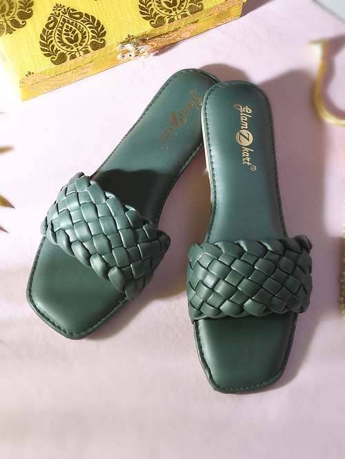 women solid slip on sandal - 20160213 -  Standard Image - 0