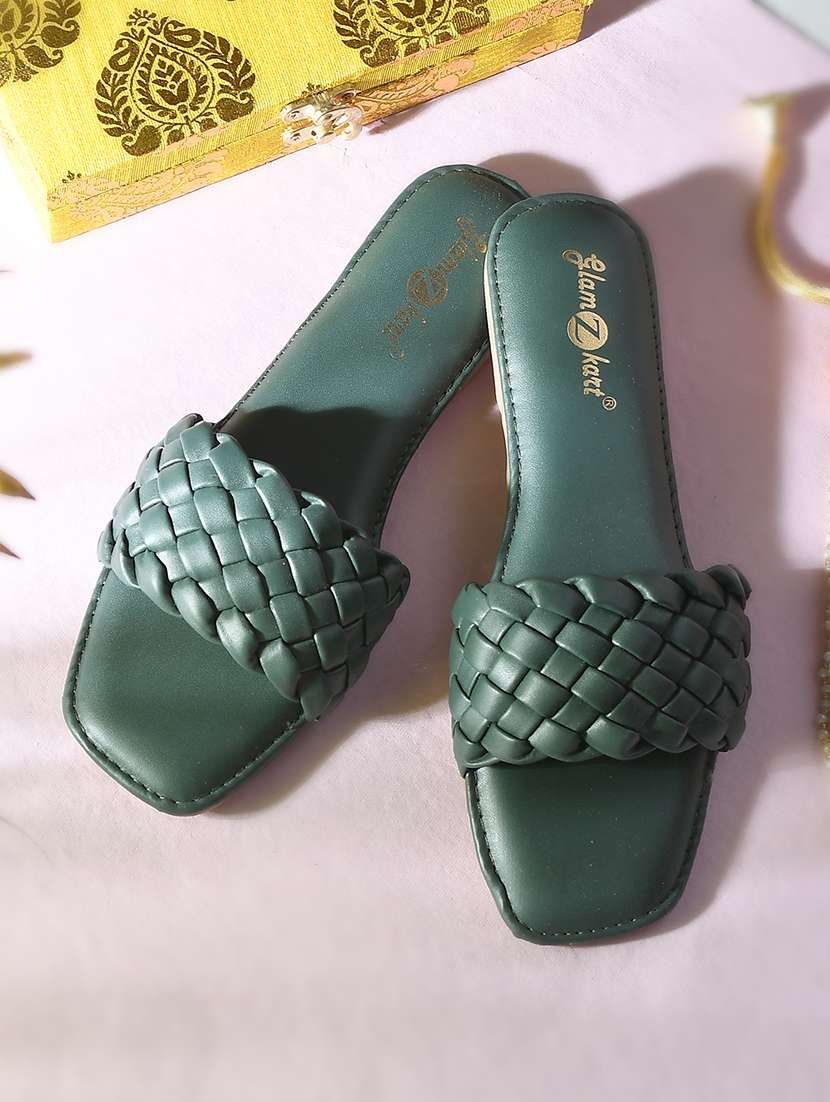 women solid slip on sandal - 20160213 -  Zoom Image - 0
