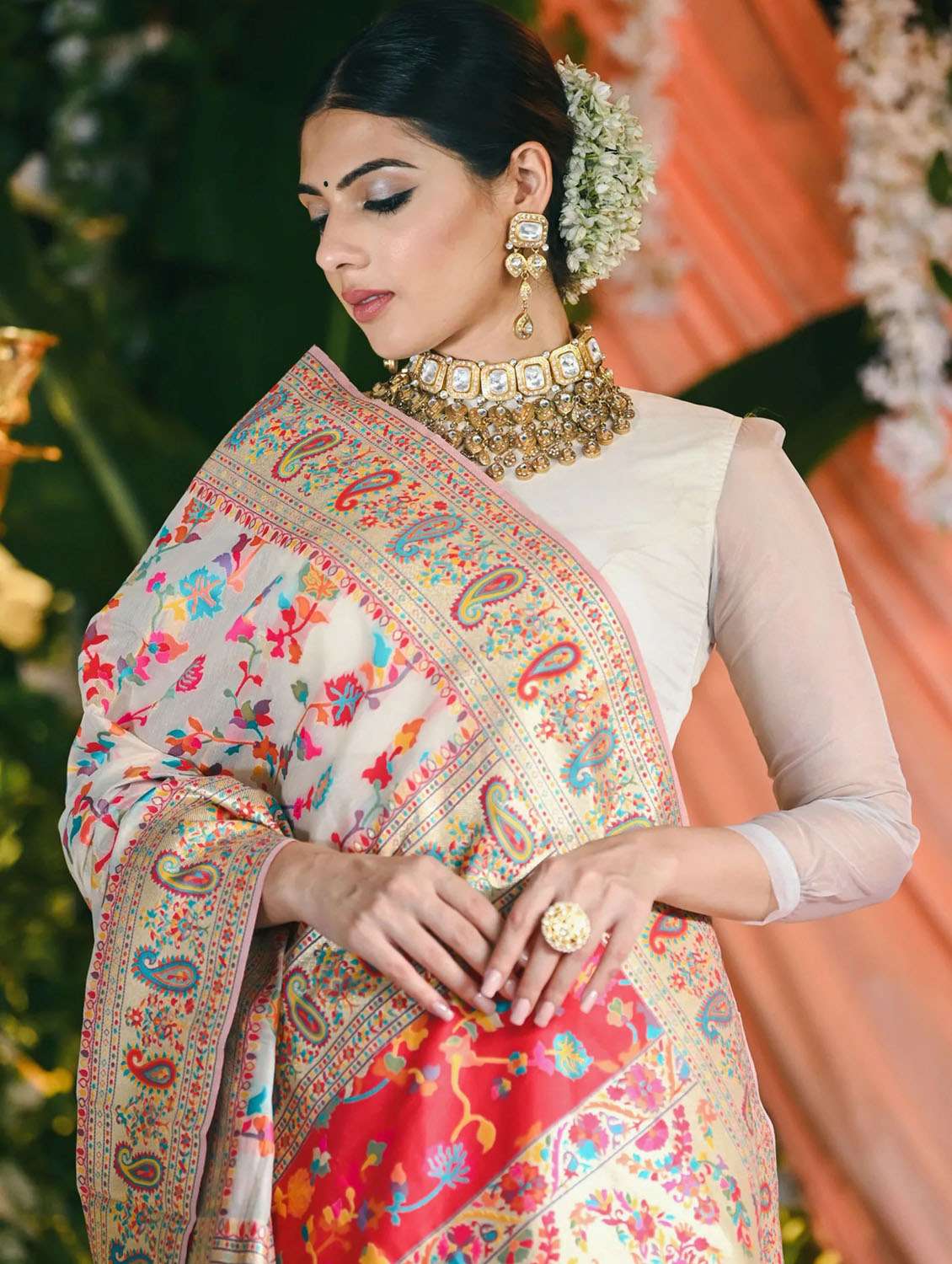 Women's Banarasi Saree With Blouse
