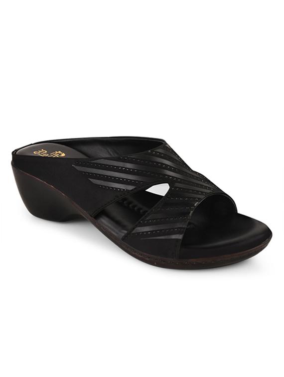 black slip on sandal - 20165233 - Zoom Image - 0
