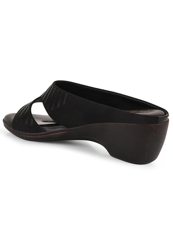 black slip on sandal - 20165233 - Standard Image - 3