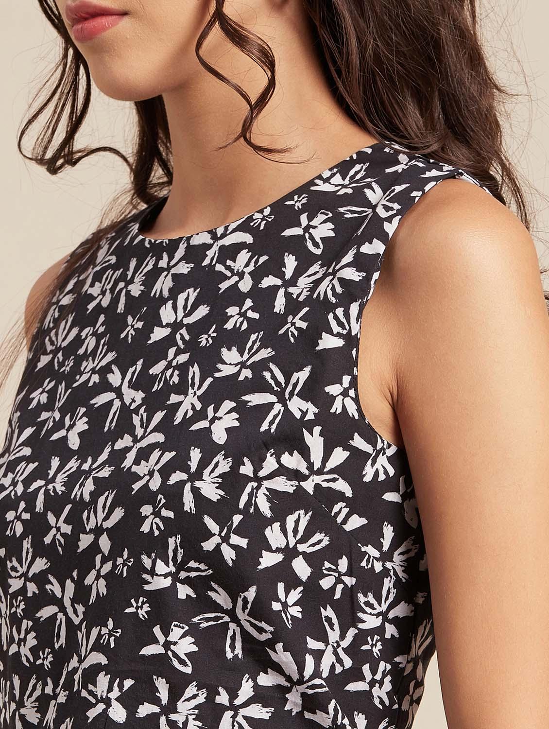 women's crop round neck top - 20171135 - Standard Image - 5