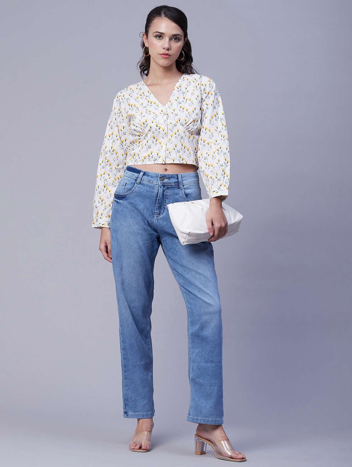 women's crop v neck top - 20171137 -  Standard Image - 3