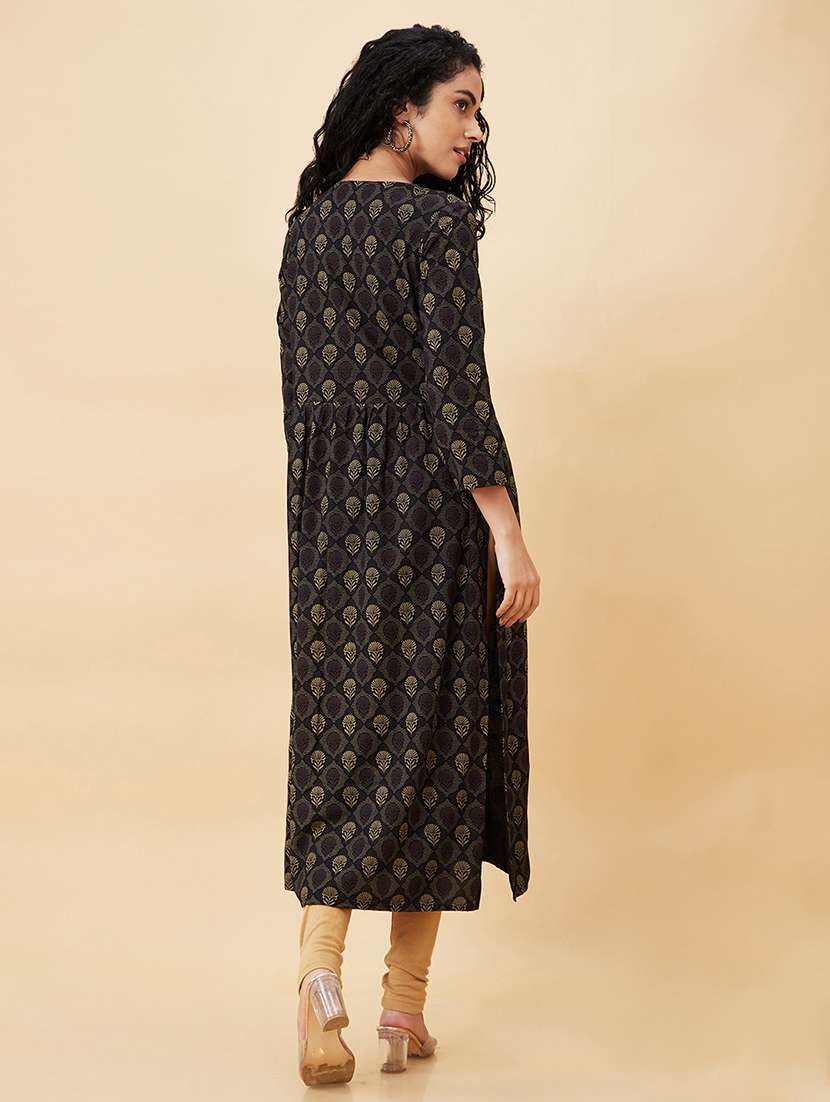 women black viscose a-line kurta - 20171179 -  Standard Image - 3