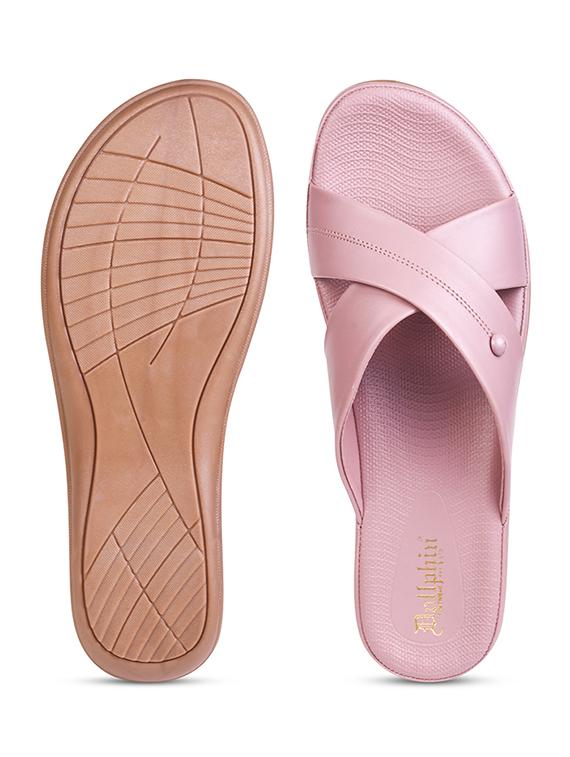 pink solid slip-on sandals - 20173627 - Standard Image - 5