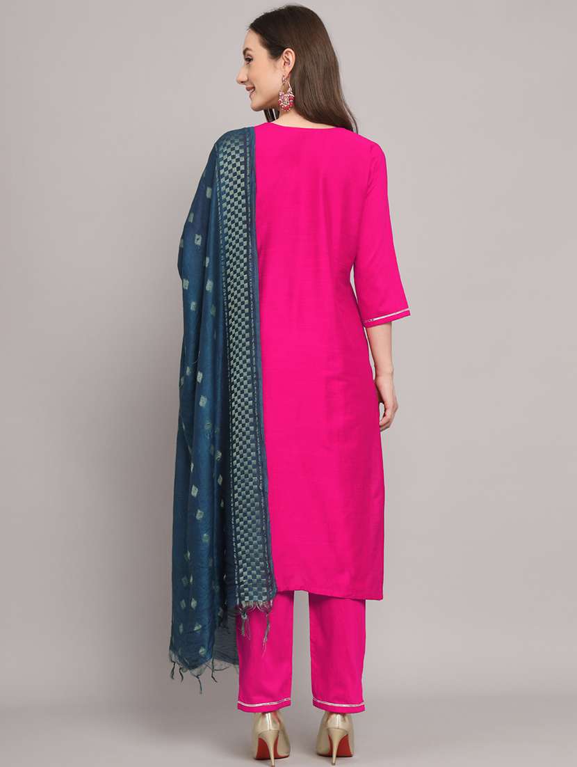 women three quarter sleeve kurta pant with dupatta set - 20194203 -  Standard Image - 3