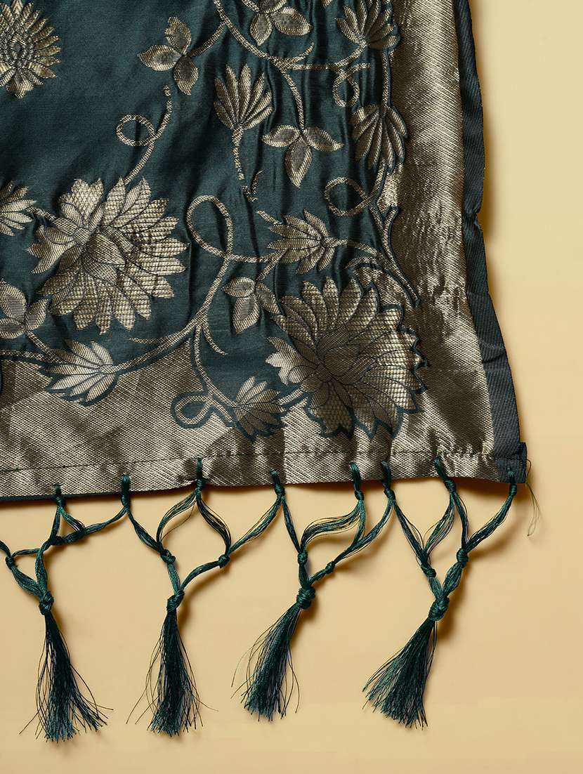 women bottle green sleeveless kurta pant with dupatta set - 20194344 -  Standard Image - 5