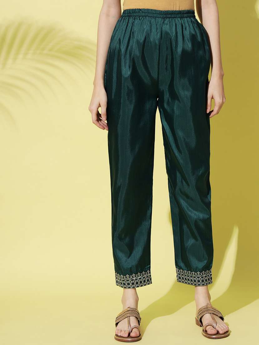 women three quarter sleeve kurta pant with dupatta set - 20194460 -  Standard Image - 3