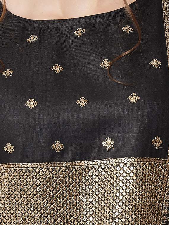 women three quarter sleeve kurta pant with dupatta set - 20195291 - Standard Image - 5