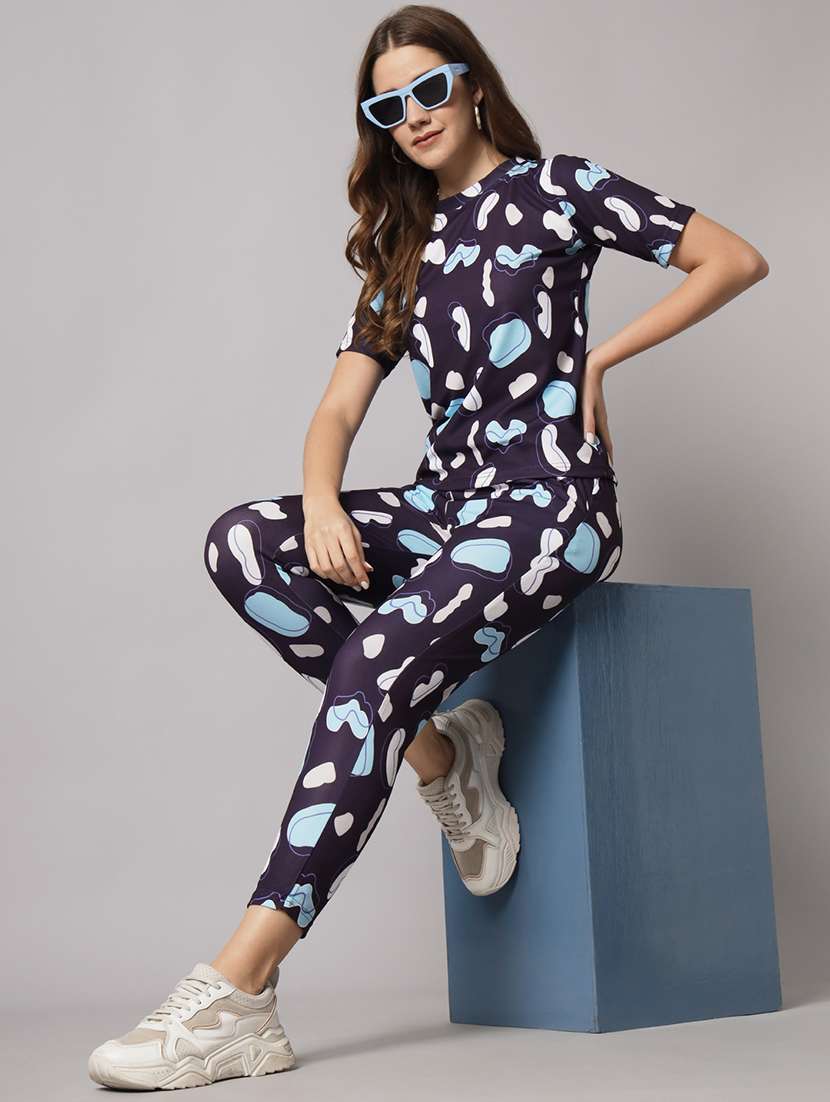 women printed t-shirt & jogger co-ord set - 20197073 -  Standard Image - 3