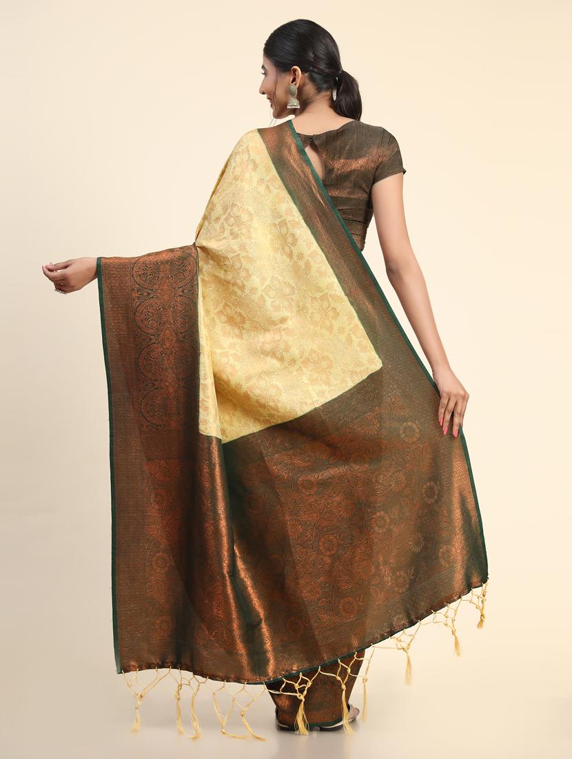 cream silk banarasi saree with blouse - 20206950 - Standard Image - 3