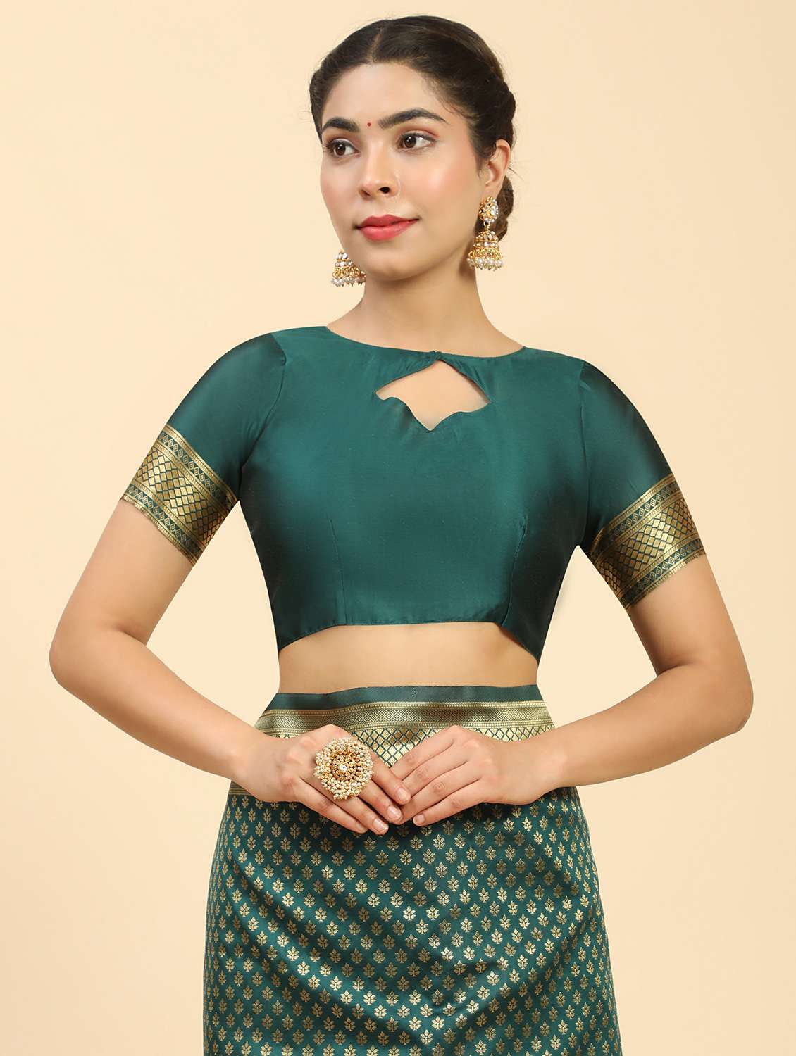 women's self design bottle green colored saree with blouse - 20214405 -  Standard Image - 3