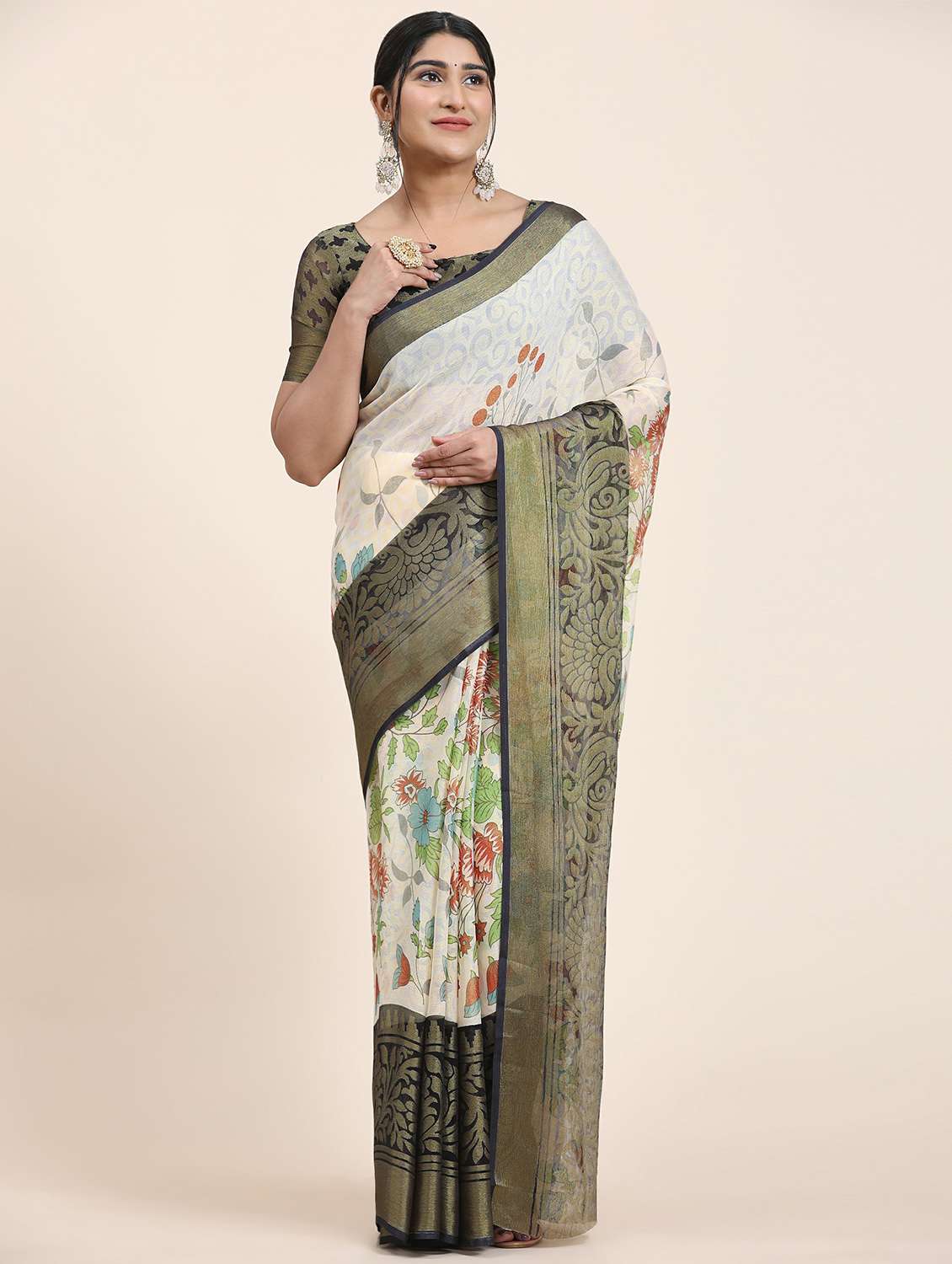 women's self design black colored saree with blouse - 20214479 - Zoom Image - 0