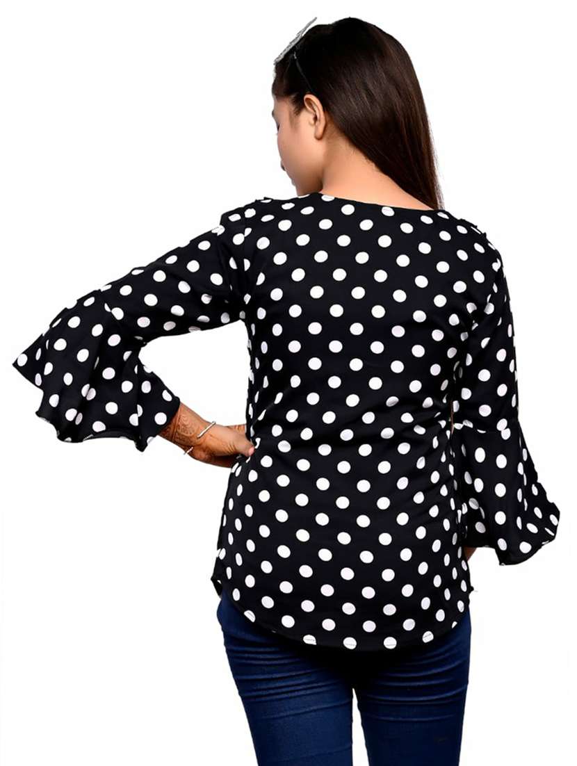 girls v-neck top - 20220104 -  Standard Image - 3