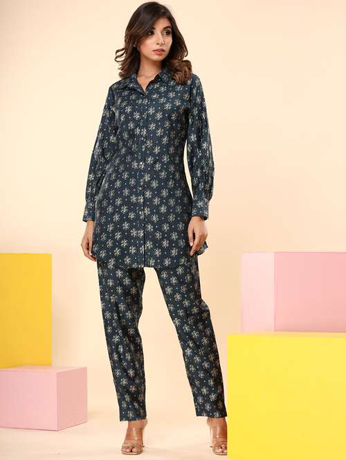 blue floral printed co-ord sets - 20223093 -  Standard Image - 0