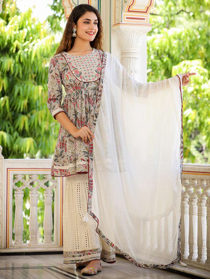 women cream kurta palazzo set with dupatta - 20223816 -  Zoom Image - 0