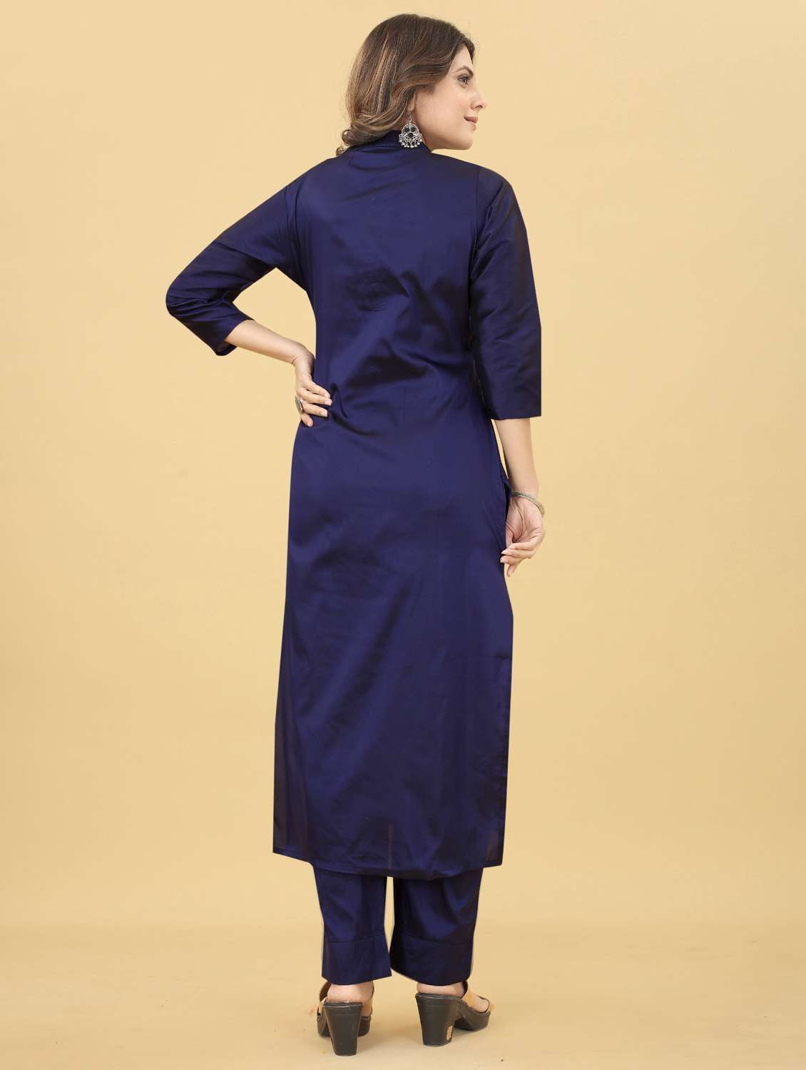 navy blue colored kurta pant set - 20224234 - Standard Image - 3