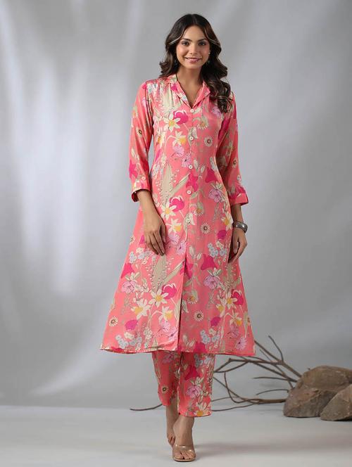 peach crepe kurta pant  set - 20225717 -  Standard Image - 0