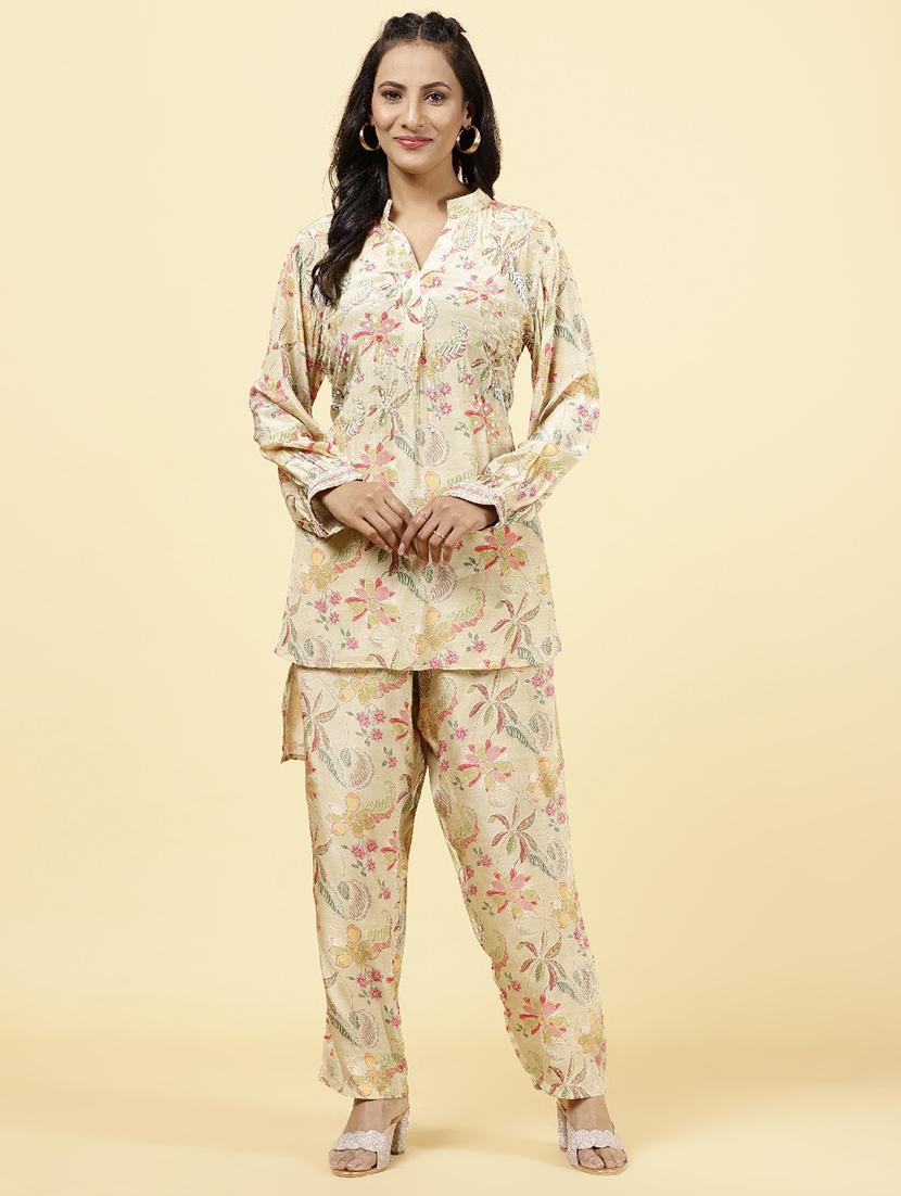 beige colored co ord set - 20225755 -  Zoom Image - 0