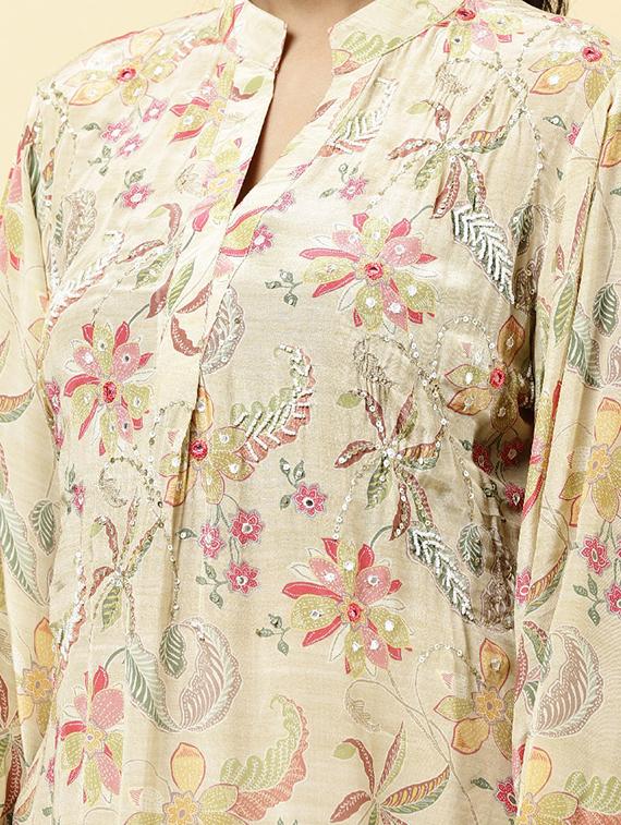 beige colored co ord set - 20225755 - Standard Image - 3