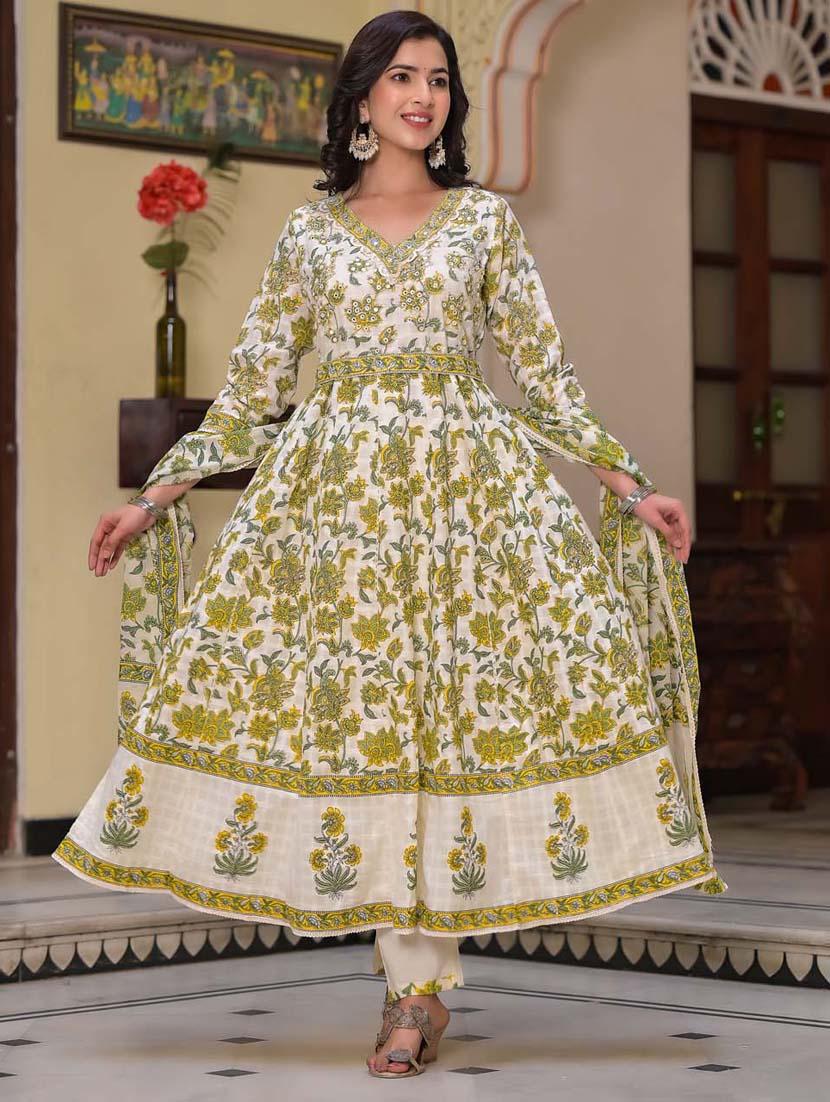 green colored kurta pant set - 20225883 - Standard Image - 3