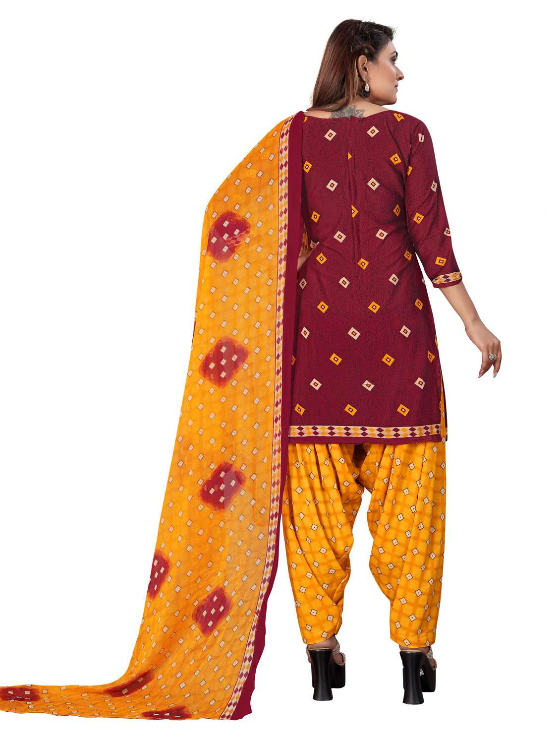 red round neck unstitched patiyala suits - 20230046 - Standard Image - 3