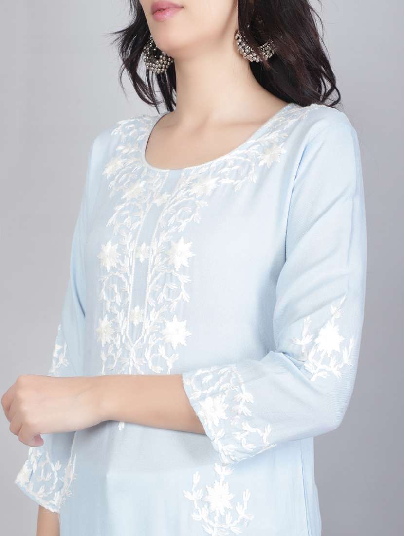 women light blue chikankari work straight kurta - 20239518 -  Standard Image - 5