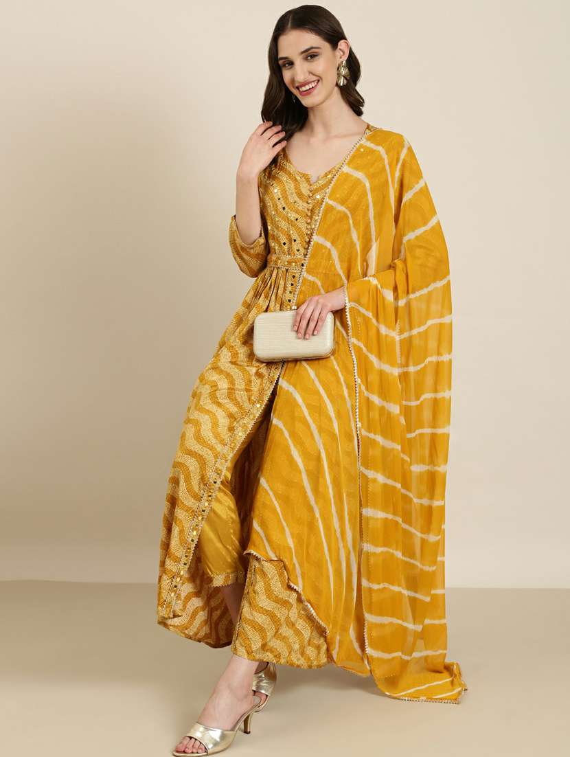 women bandhani kurta pant set with dupatta - 20251225 -  Standard Image - 3