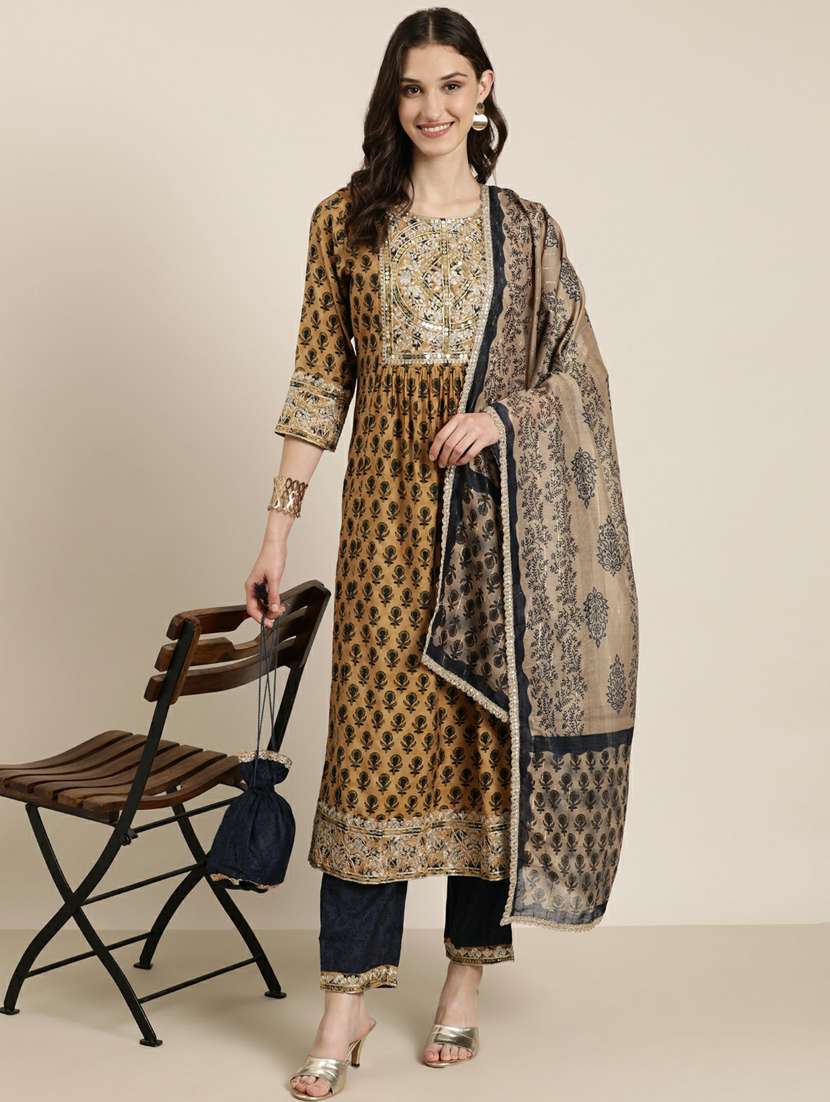 women khaki block print kurta pant set with dupatta - 20251304 -  Standard Image - 3