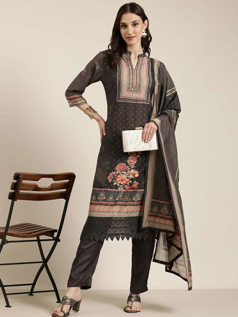 women printed kurta pant set with dupatta