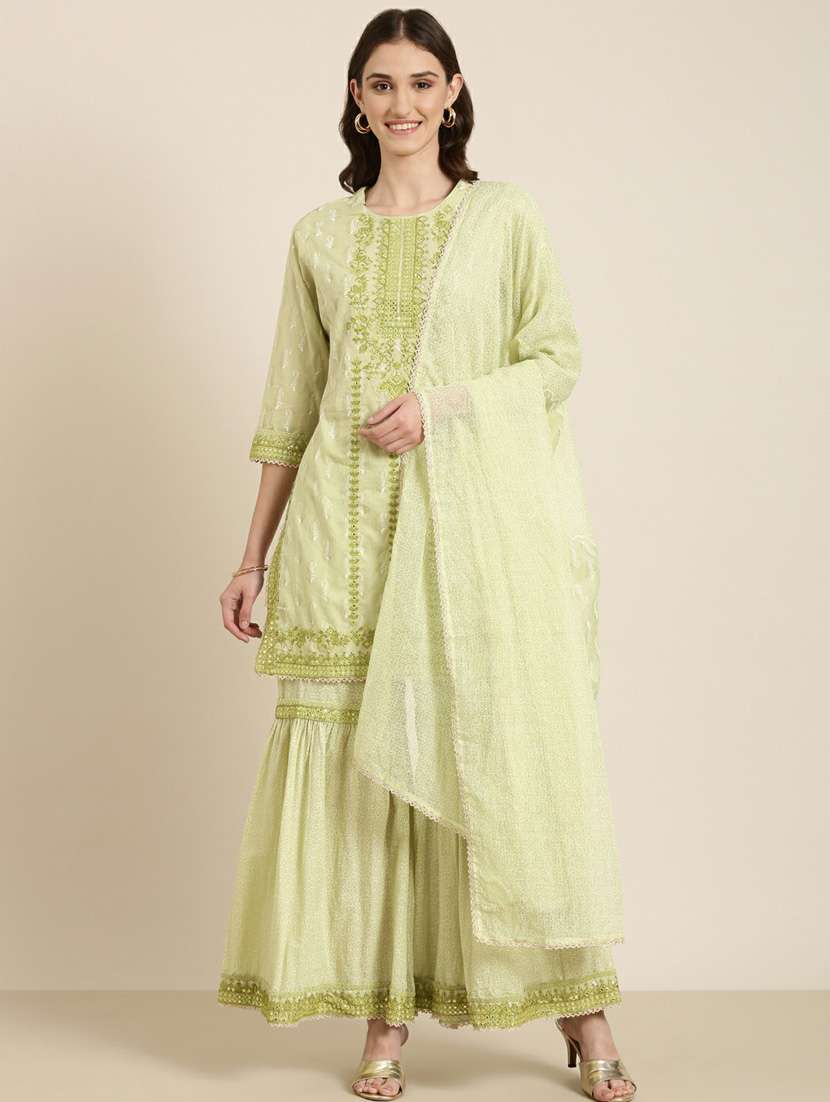 women paisley round neck kurta sharara set with dupatta