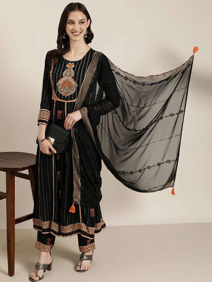 women embroidered kurta pant set with dupatta - 20251424 -  Standard Image - 3