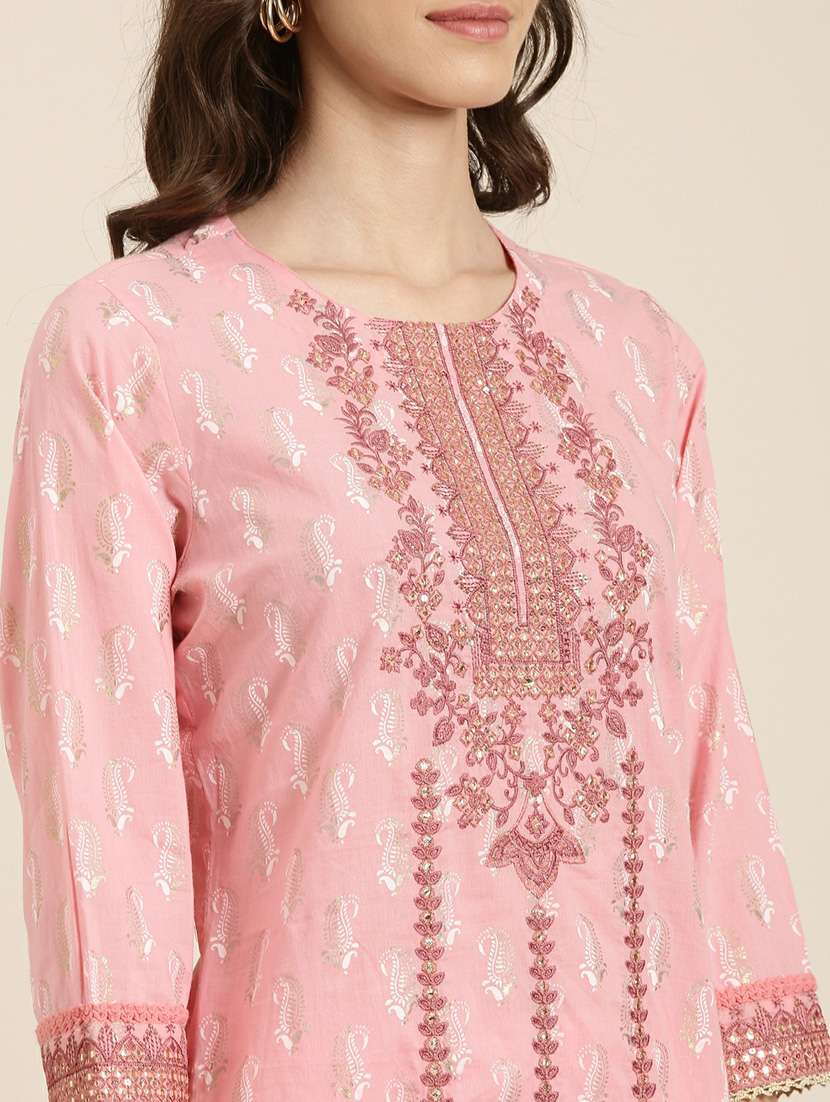 women paisley kurta sharara set with dupatta - 20251426 -  Standard Image - 5