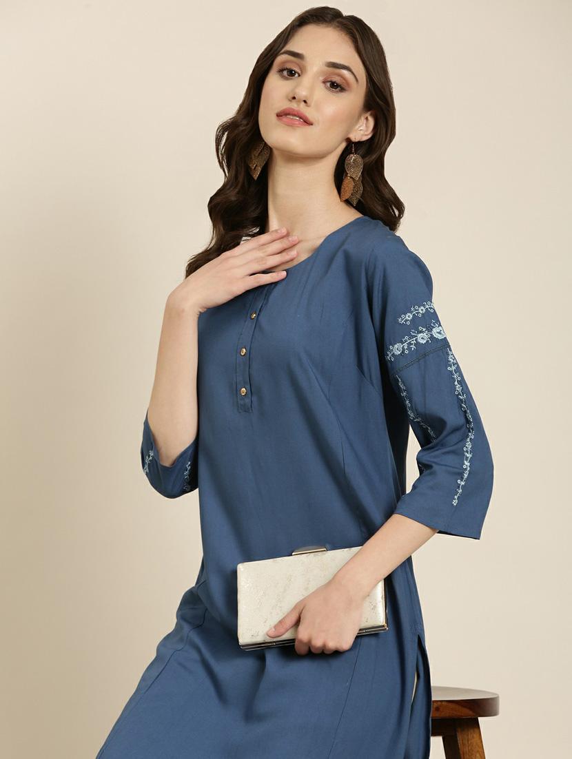 women's blue round neck straight kurta - 20252263 - Standard Image - 5