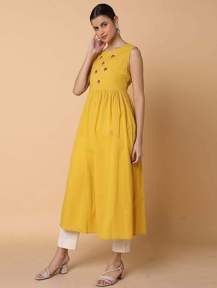 mustard embroidered cotton kurta with jacket - 20252310 -  Standard Image - 3
