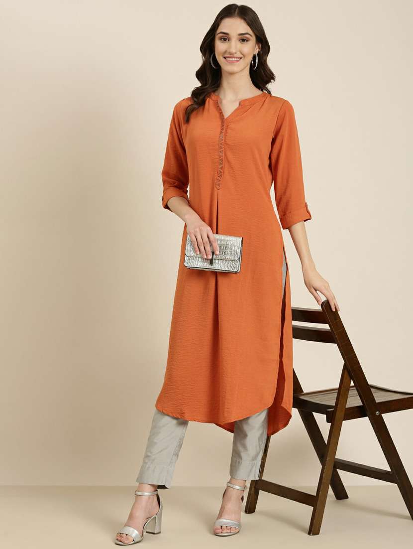  women embellished straight kurta - 20252320 -  Standard Image - 3