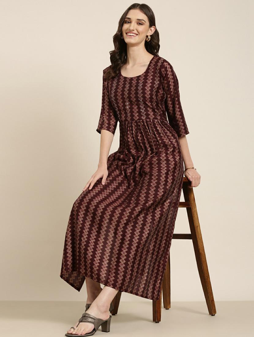 burgundy placement embroidered a-line kurta - 20252323 - Standard Image - 3