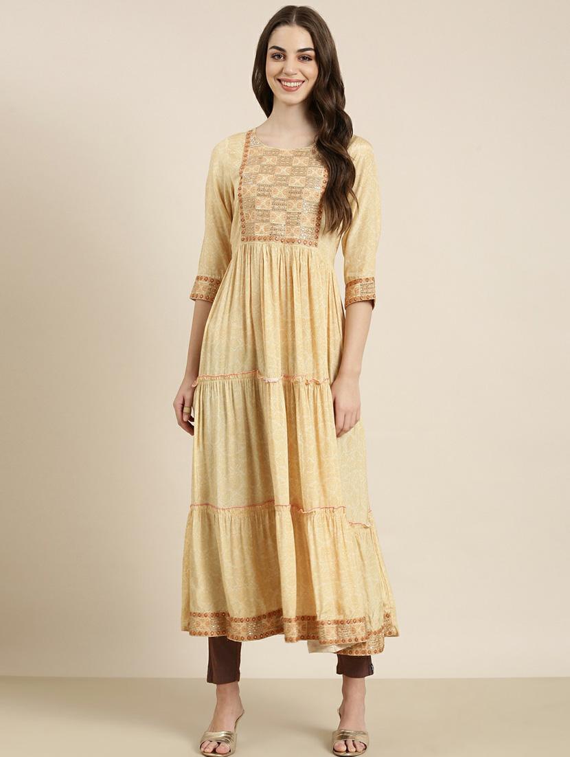 women yoke embroidered tiered kurta - 20252390 - Zoom Image - 0